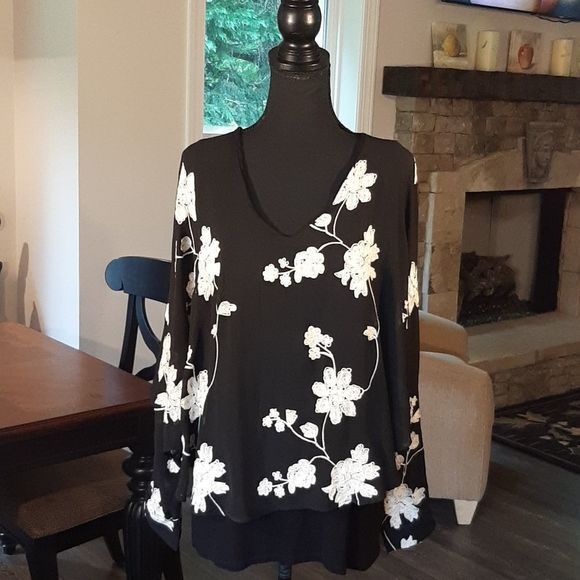 August Silk Black with White Flower Embroidery Flowy Top - Picture 1 of 10